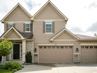 914 Drum Dr, Lawrence, KS, 66049