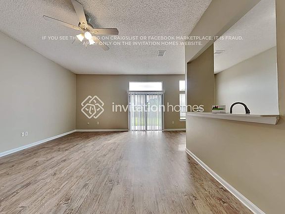 4th image of 9564 Croxley Ct