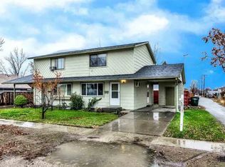 215 NE 3rd St, Meridian, ID 83642