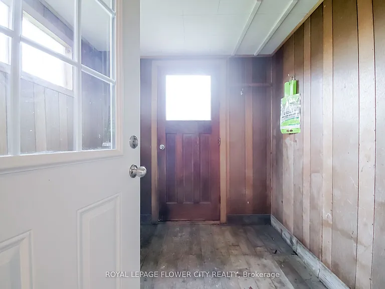 7555 Old Church Rd — Photo 33
