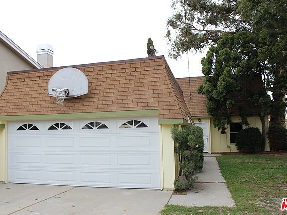 4th image of 1857 8th St
