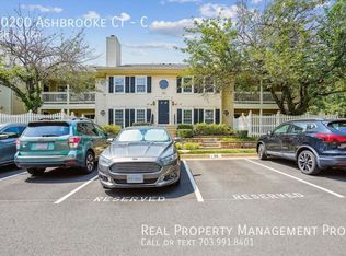10200 Ashbrooke Ct #C, Oakton, VA 22124