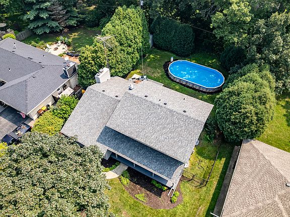 4th image of 3309 Sage Dr