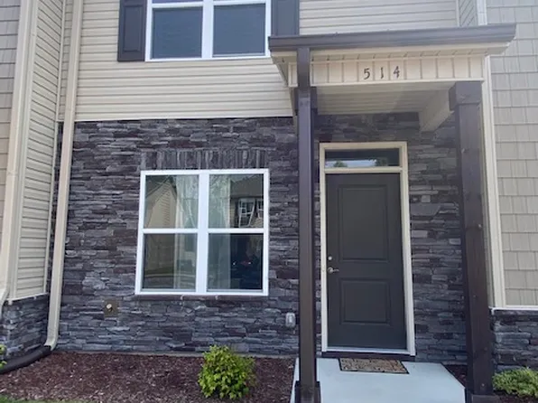 514 Pate Dr #1, Midway Park, NC 28544