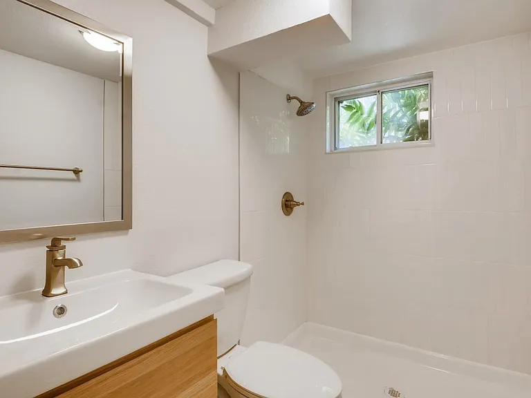 1260 N Tennyson St — Photo 8