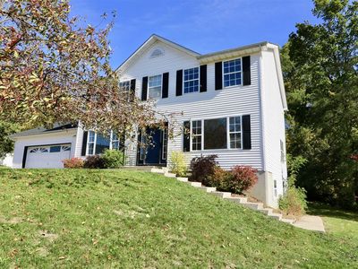 12 Woodcrest Ct, Wappingers Falls, NY, 12590