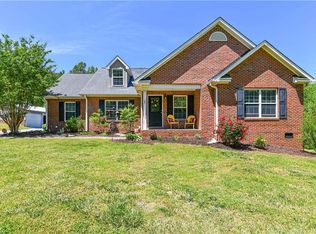 2033 Beeson Rd, Oak Ridge, NC 27310