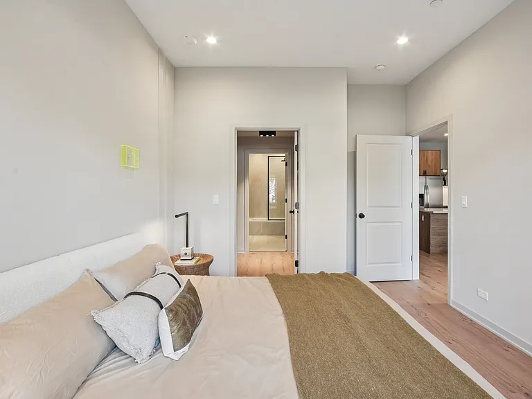 Novu Apartments — Photo 22