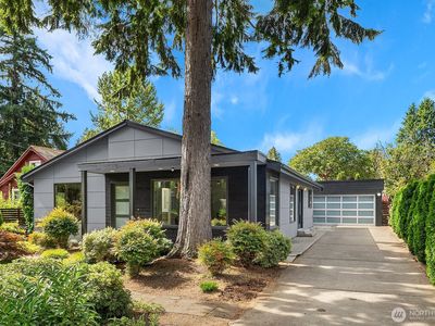 11519 17th Avenue NE, Seattle, WA, 98125