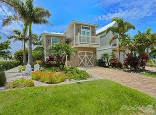 317 62nd St, Holmes Beach, FL 34217