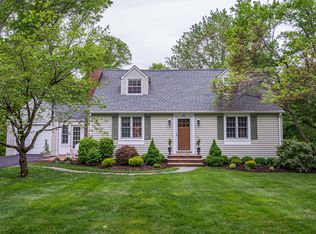 57 Lyons Rd, Basking Ridge, NJ 07920