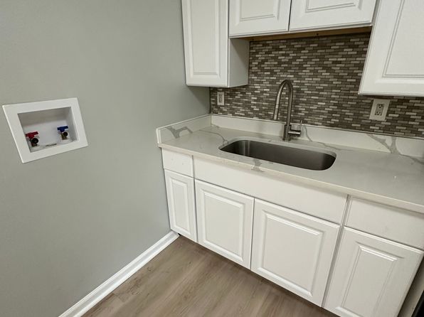 132 Easton Ave #5, Waterbury, CT 06704