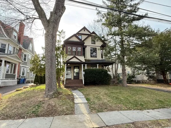 43-45 Oxford St., 43-45 Oxford St #2, Hartford, CT 06105