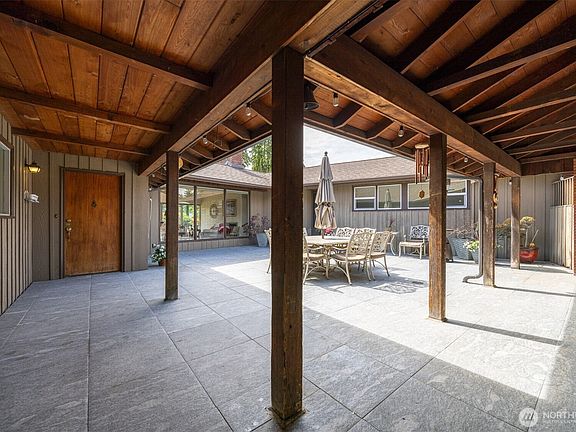 5th image of 204 Hawthorn Road