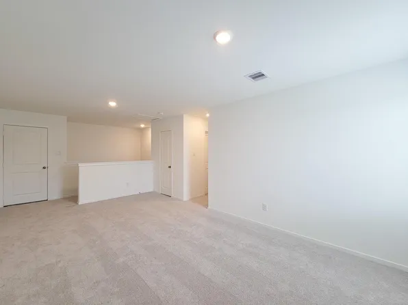 25588 Rose Creek Dr, Cleveland, TX 77328