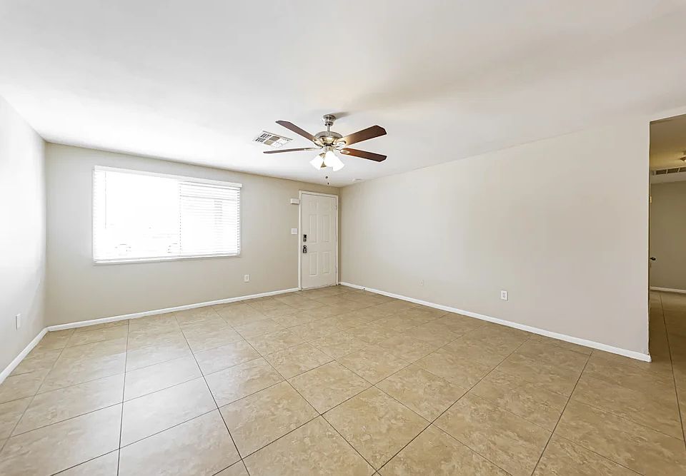 1st image of 13019 N 36th Pl