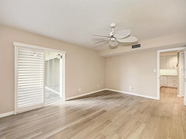 4660 Ocean Blvd #G1 — Photo 24