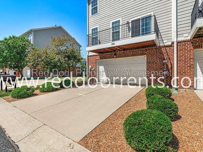 13340 Golden Gate Dr E — Photo 40