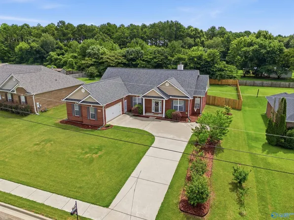 113 Tyler Will Dr, Harvest, AL 35749