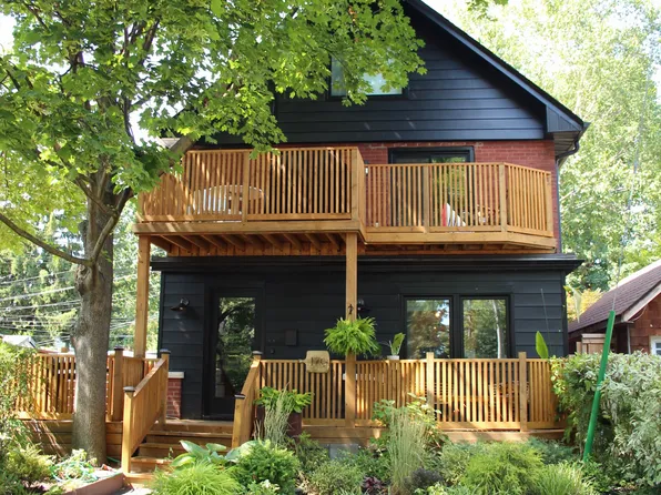 170 Fairview Ave, Toronto, ON M6P 3A5