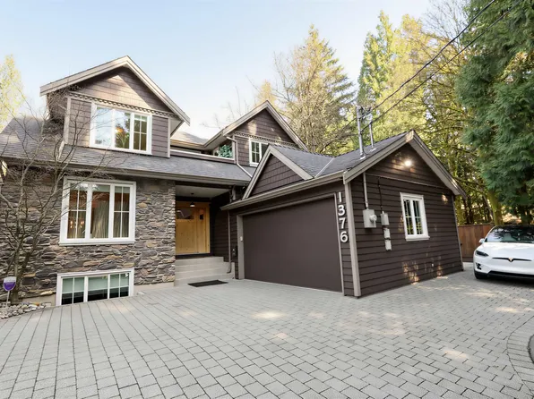 1376 Dyck Rd, North Vancouver, BC V7K 1S2