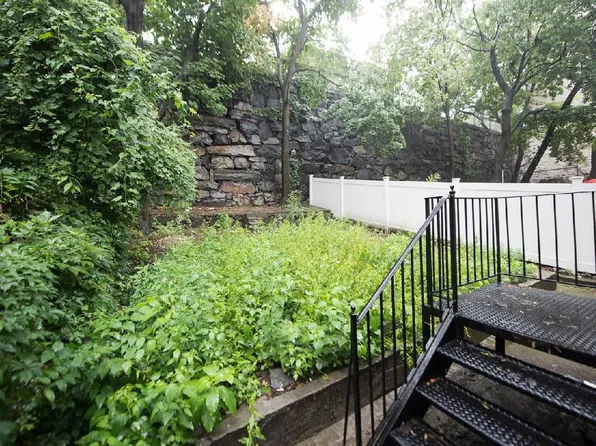 1989 Grand Avenue image 14 of 23