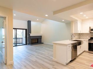 8515 Falmouth Ave APT 422, Playa Del Rey, CA 90293