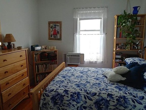 5th image of 23 Harold St