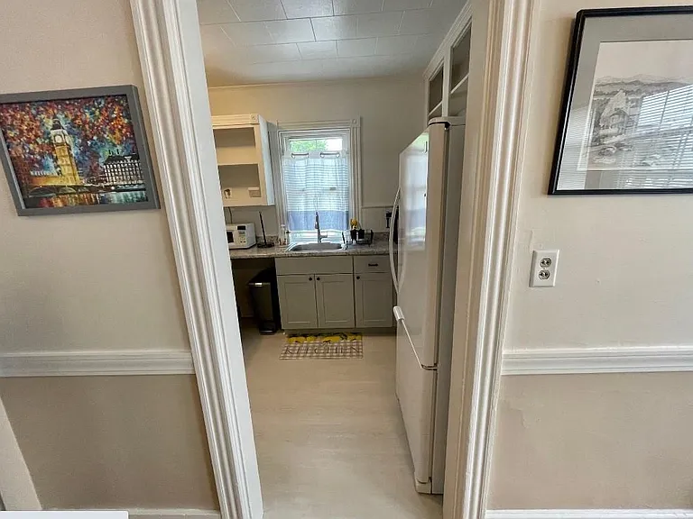 331 Main St #2 — Photo 5