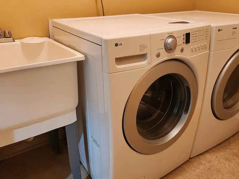 Laundry Room 2