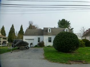 35 Washington Ln, Coatesville, PA 19320