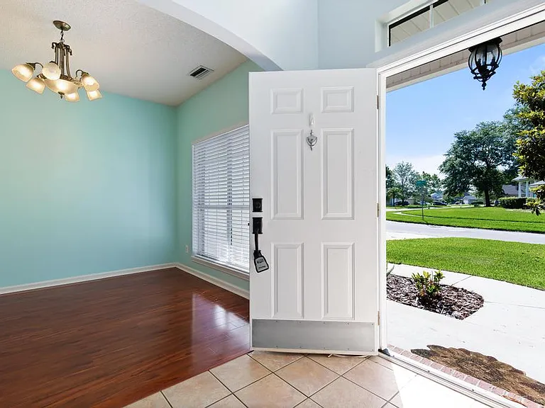 13480 Gallant Fox Cir W — Photo 5