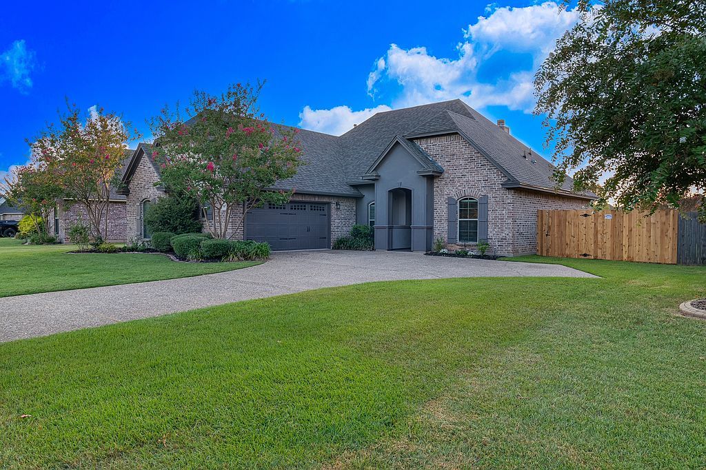 507 Brompton Ln - Property Image