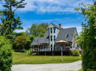 76 Macdonald Ct, Groton, CT 06340