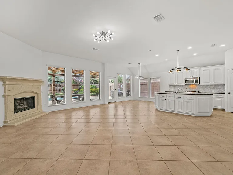 28410 Stonestead Dr — Photo 13