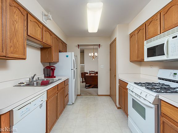 5th image of 7205 Willow Way Ln Unit B