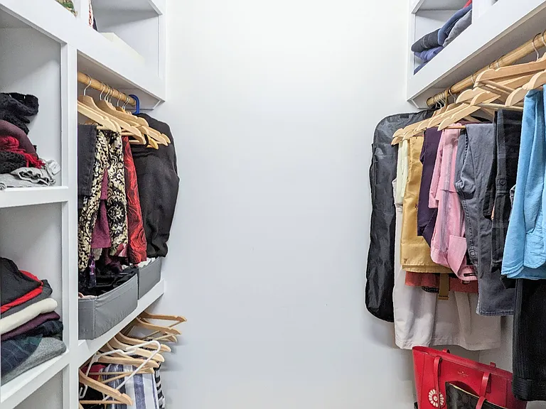 Walk in Closet