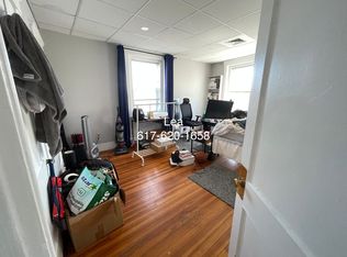 1211 Commonwealth Ave APT 2F, Allston, MA 02134
