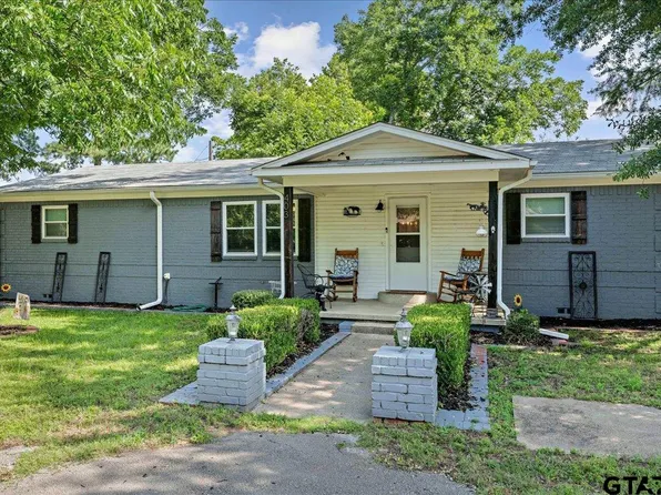 403 Kennedy St, Lindale, TX 75771