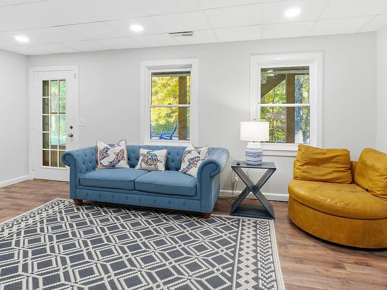 376 Peachtree Dr — Photo 30