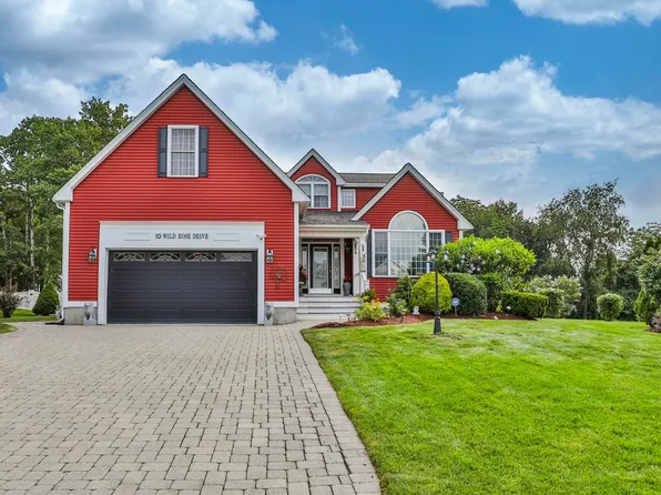 10 Wild Rose Drive, Nashua, NH 03063