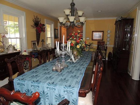 4th image of 168 Lena Dr