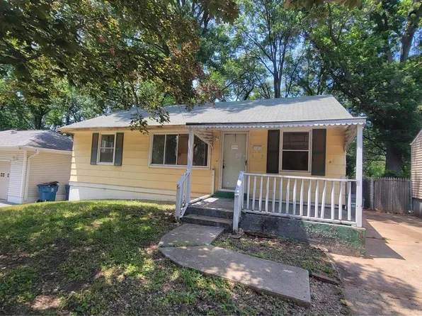123 Elbring Dr, Saint Louis, MO 63135