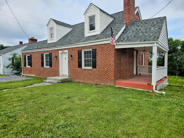 8013 Main St, Middletown, VA 22645