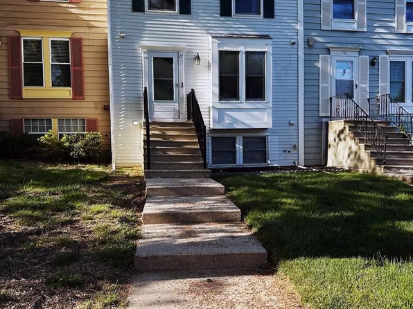 17 Abbott Farm Ct, Trenton, NJ 08610