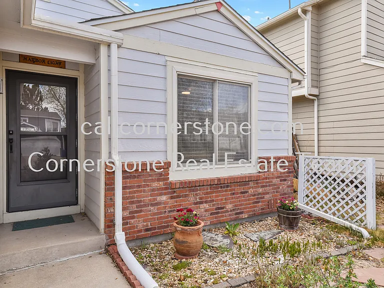 8640 Boxelder Dr — Photo 4