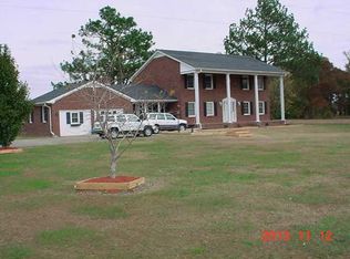 319 Kellogg Fork Rd, Sunbury, NC 27979