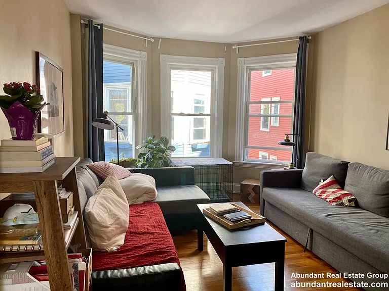 14.5 Magnolia Ave #2 — Photo 3