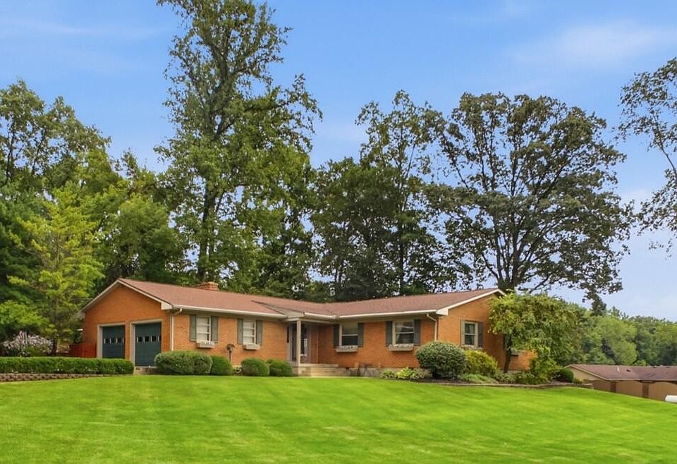 1st image of 3144 Lark Ln