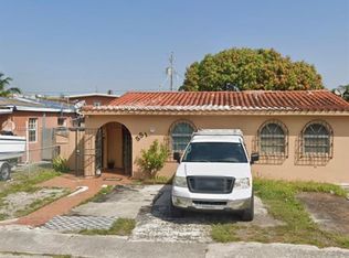 551 E 40th St, Hialeah, FL 33013
